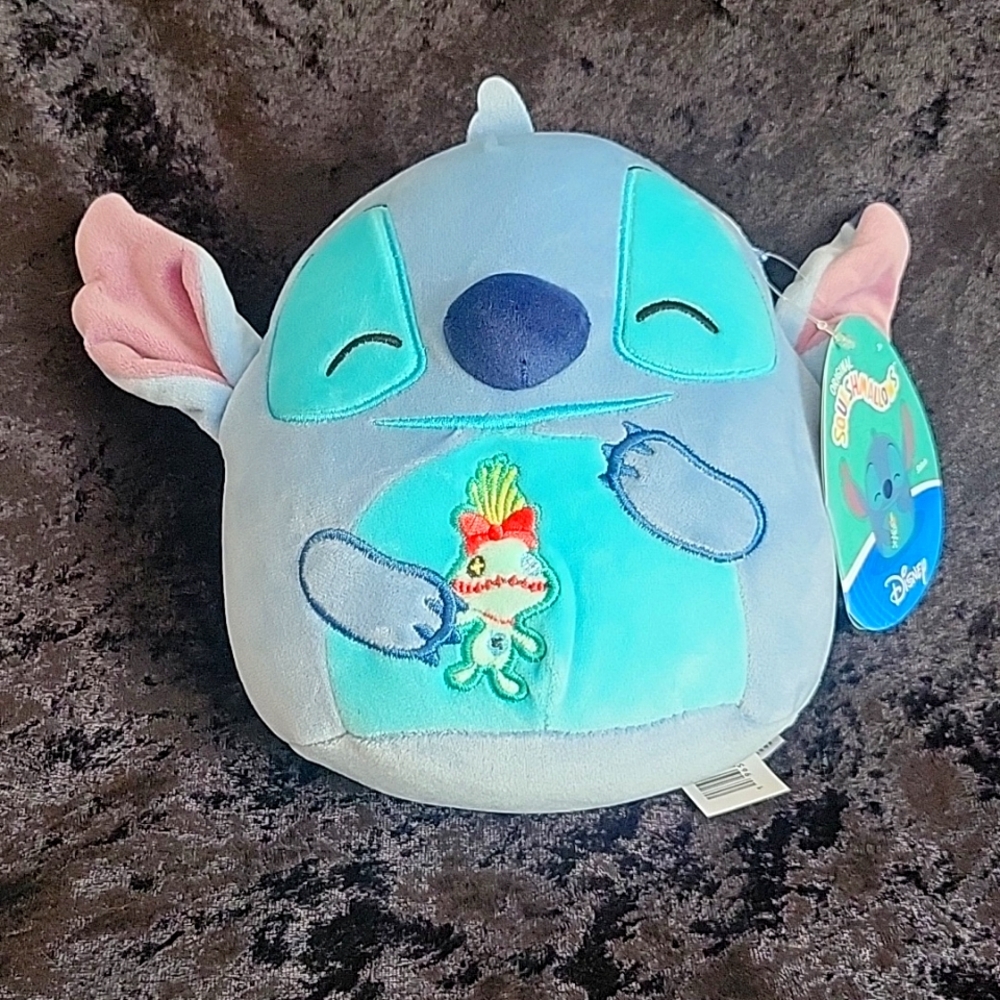 🆕️ Squishmallows Stitch- Scrump 6.5in